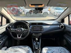 نيسان فيرسا